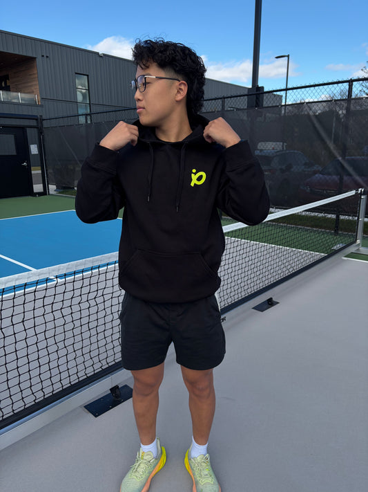 Chandail à capuchon unisexe Espace Pickleball – Noir classique